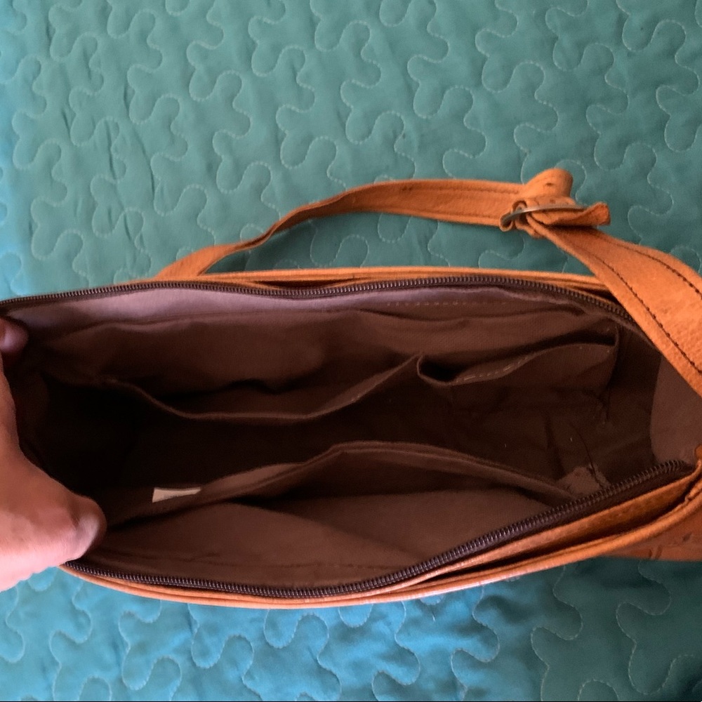 Mexican Artisan -Genuine leather bag - Picture 11 of 16